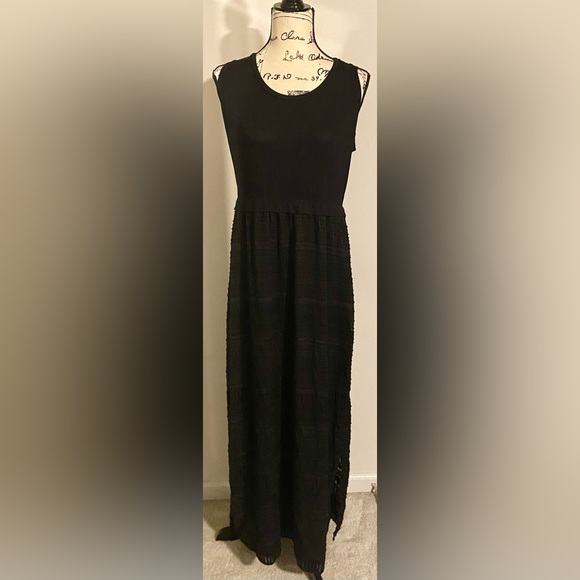 NWT Calvin Klein Sleeveless Mixed Media Maxi Dress - Picture 2 of 11
